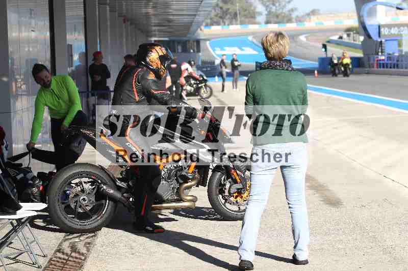 /Archiv-2024/01 26.-28.01.2024 Moto Center Thun Jerez/Boxenimpressionen/27.01.2024